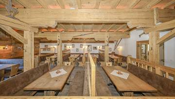 KITZIMMO-AprÃ¨s-Ski & Gastgewerbebetrieb in Toplage an der Skipiste Fieberbrunn kaufen.