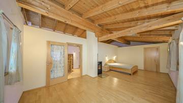 KITZIMMO-Historischen Anwesen mit 3.800 mÂ² Grund in Ruhelage - Immobilien Jochberg.