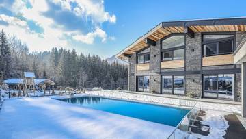 KITZIMMO-Luxusvilla mit Freizeitwohnsitz kaufen - Immobilien Kirchberg in Tirol.