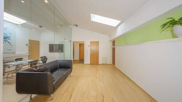 KITZIMMO-Dachgeschoss-BÃ¼ro mit genehmigter Erweiterung kaufen - Immobilien KitzbÃ¼hel.