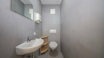 KITZIMMO-Dachgeschoss-Büro mit genehmigter Erweiterung kaufen - Immobilien Kitzbühel.