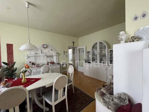 Essplatz im Wohnzimmer