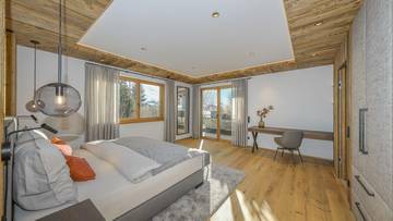 KITZIMMO-Luxus-Neubauvilla mit Pool in Toplage kaufen - Immobilien Ellmau.