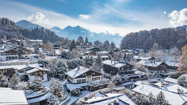 KITZIMMO-BaugrundstÃ¼ck mit Altbestand in Toplage auf der Bichlalm - Immobilien KitzbÃ¼hel.-1