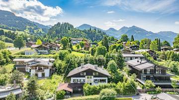 KITZIMMO-BaugrundstÃ¼ck mit Altbestand in Toplage auf der Bichlalm - Immobilien KitzbÃ¼hel.