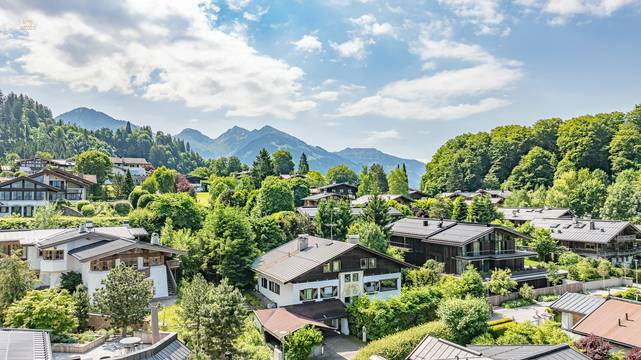 KITZIMMO-BaugrundstÃ¼ck mit Altbestand in Toplage auf der Bichlalm - Immobilien KitzbÃ¼hel.