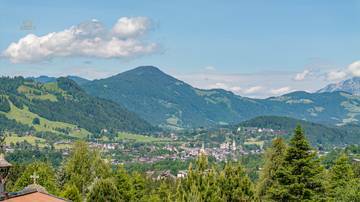 KITZIMMO-BaugrundstÃ¼ck mit Altbestand in Toplage auf der Bichlalm - Immobilien KitzbÃ¼hel.