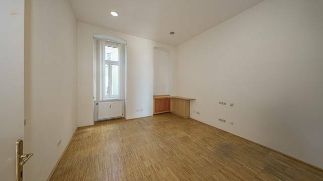 KITZIMMO-Altbauwohnung in erster Seereihe kaufen - Immobilien Gmunden.