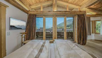 KITZIMMO-Exklusive Luxusvilla mit Freizeitwohnsitz auf der Bichlalm - Immobilien KitzbÃ¼hel.