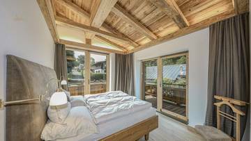 KITZIMMO-Exklusive Luxusvilla mit Freizeitwohnsitz auf der Bichlalm - Immobilien KitzbÃ¼hel.