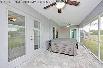 überdachte Terrasse