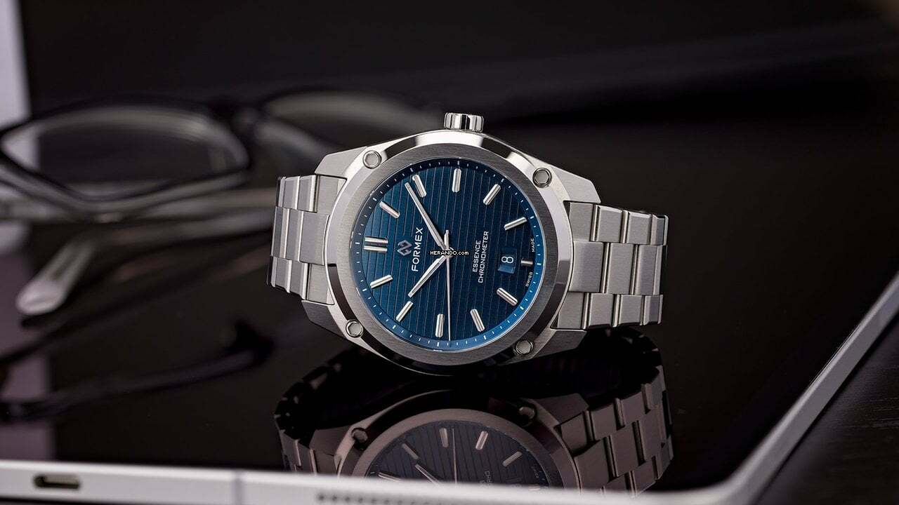 Herando - Formex Essence Blue FortyThree Automatik Chronometer ...
