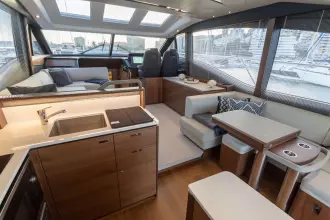 Princess-S60-motor-yacht-for-sale-interior-image-Lengers-Yachts3-scaled.jpg