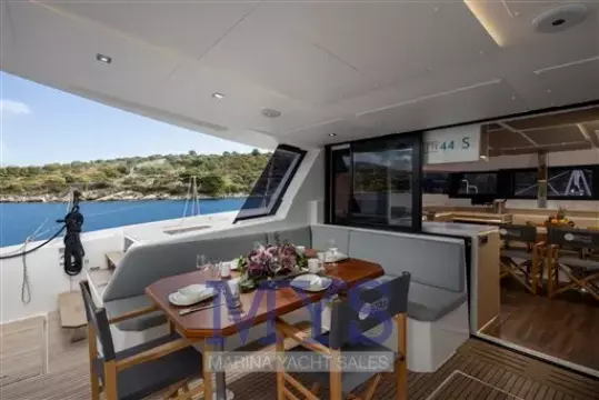 DUFOUR 44 CATAMARANS (45)