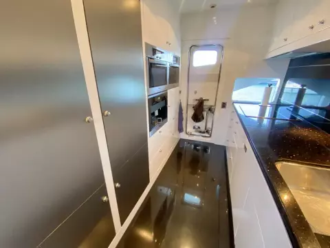 Drettmann Yachts - 84 New Line - DY22691 - Image 18