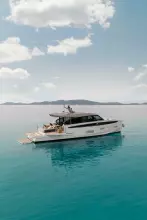 Azimut Seadeck 6