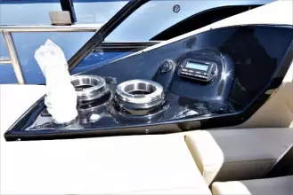 Aft Stereo Controls-Shower