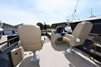 Helm and Co-Pilot Seat