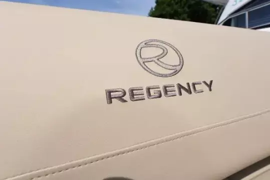 Regency Detailing