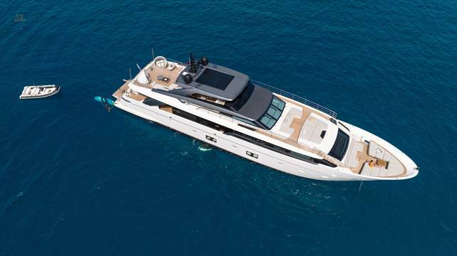 Sanlorenzo-SL120A-778-motor-yacht-for-sale-exterior-image-Lengers-Yachts-1-scaled.jpg