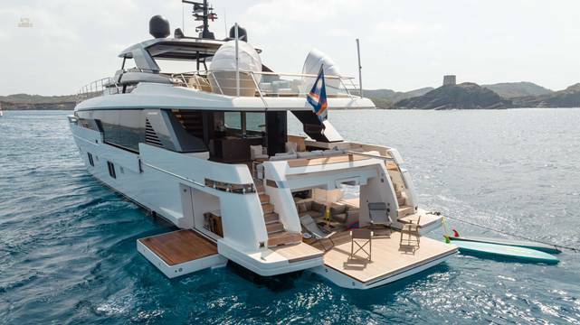 Sanlorenzo-SL120A-778-motor-yacht-for-sale-exterior-image-Lengers-Yachts-4-scaled.jpg