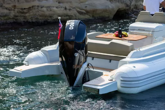 Sacs-Strider-900-89-RIB-for-sale-exterior-image-Lengers-Yachts-12-scaled.jpg