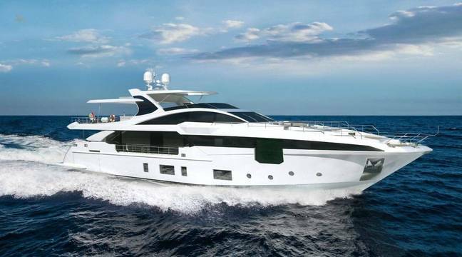 Azimut-Grande-35-MY-HEED-motor-yacht-for-sale-exterior-image-lengers-yachts.jpeg
