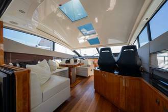 Sunseeker-Predator-57-motor-yacht-for-sale-interior-image-Lengers-Yachts2.jpg