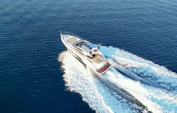 Sunseeker-Predator-57-motor-yacht-for-sale-exterior-image-Lengers-Yachts-0.jpg