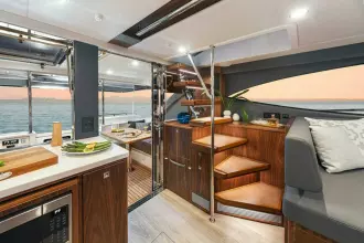 Riviera 46 Sports Motor Yacht Saloon 04 1