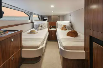 Riviera 46 Sports Motor Yacht Starboard Cabin