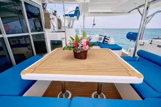 Leopard 48 Cockpit Table