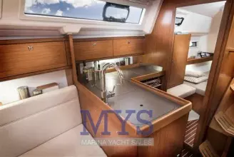 BAVARIA 34 CRUISER (12)