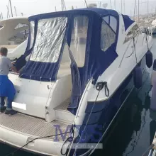 Princess V 42' (2)