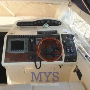 Princess V 42' (7)