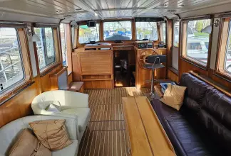 Wolstenholme cruising barge for sale with BJ Marine