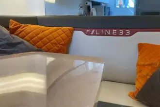 Fairline F//Line 33