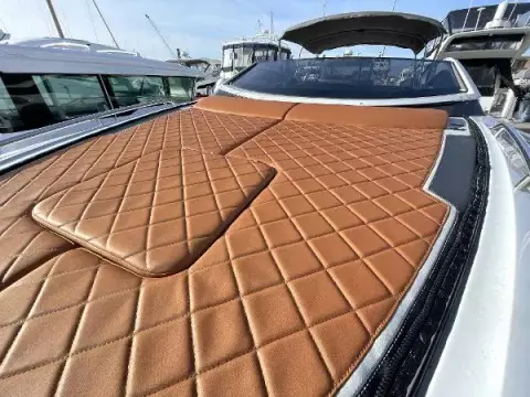 Fairline F//Line 33
