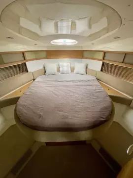2007 Fairline Targa 38 23