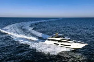 Ferretti Yachts 850