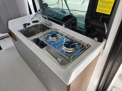 Beneteau Antares 9 OB for sale with BJ Marine