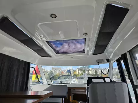Beneteau Antares 9 OB for sale with BJ Marine