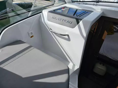 Beneteau Antares 9 OB for sale with BJ Marine