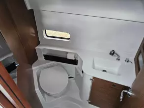 Beneteau Antares 9 OB for sale with BJ Marine