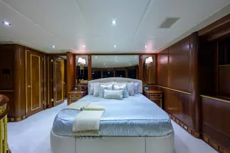 VIP Stateroom (Upper Deck)