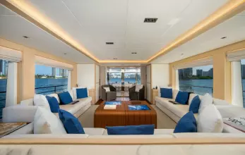 Salon Looking Aft