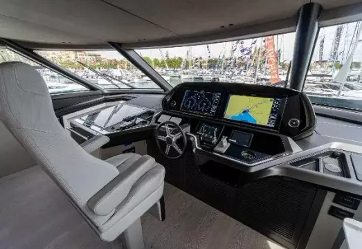 Sunseeker Ocean 182