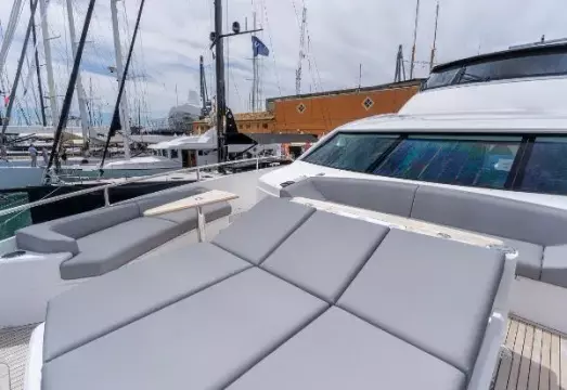 Sunseeker Ocean 182