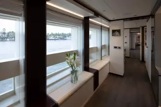 164' Heesen 2022 BOOK ENDS Owner's Suite_5