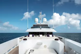  164' Heesen 2021 (ELA) Foredeck